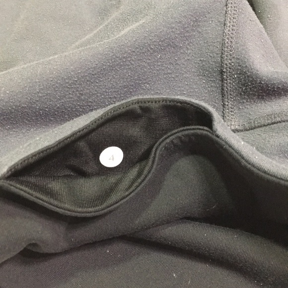Lululemon well loved and very broken in - Picture 6 of 7